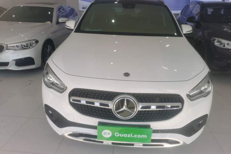 Used Mercedes-Benz GLA 2022 Second Facelift GLA 200 Front