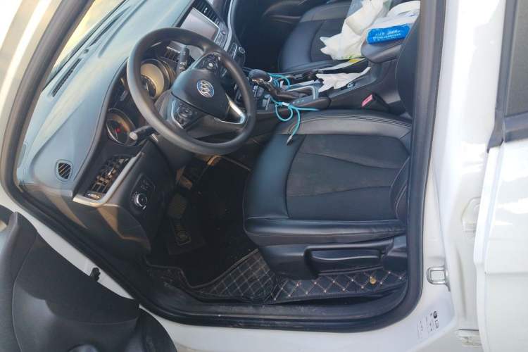 Ojetý Buick Verano 2017 Sedan 20T Dual-Clutch Leading Model