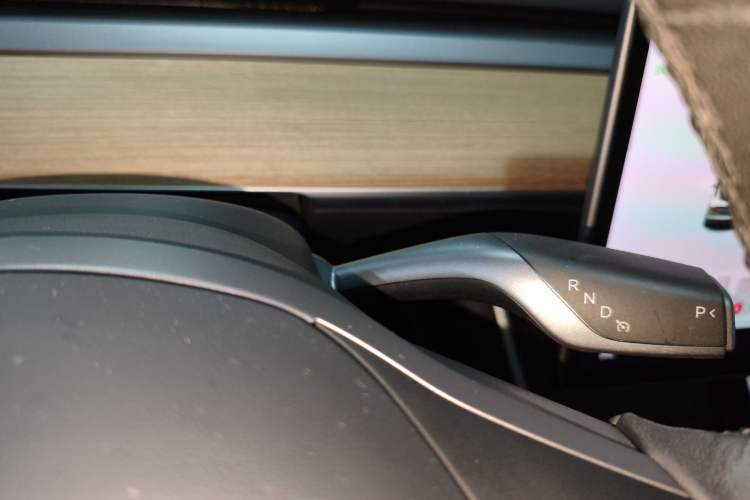 Used Tesla Model 3 2019 Long-Range Rear-Wheel-Drive Version Gear Lever