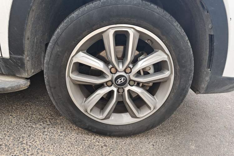 Used Hyundai ix35 2019 2.0L Automatic 2WD Zhiyong·Changlian Edition China V Standard Right Front Wheel Hub