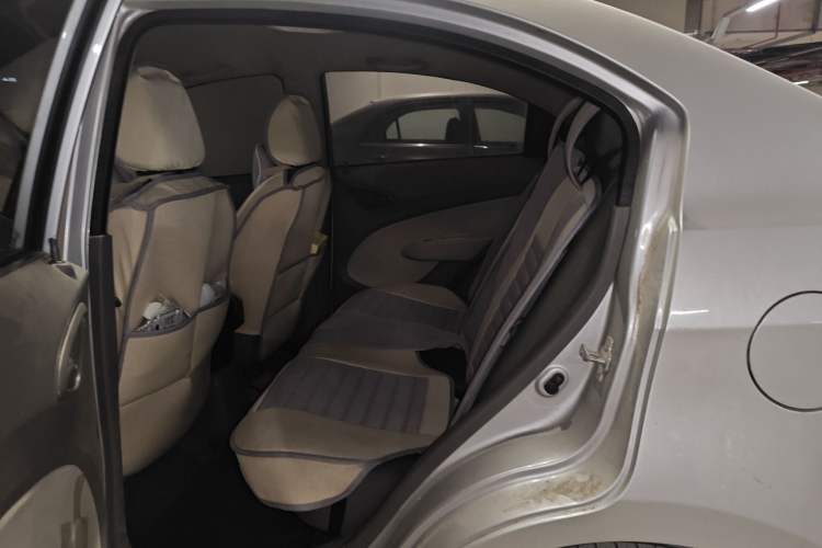 Used Chevrolet Sail 2013 Sedan 1.2L Manual Fashionable Happiness Edition