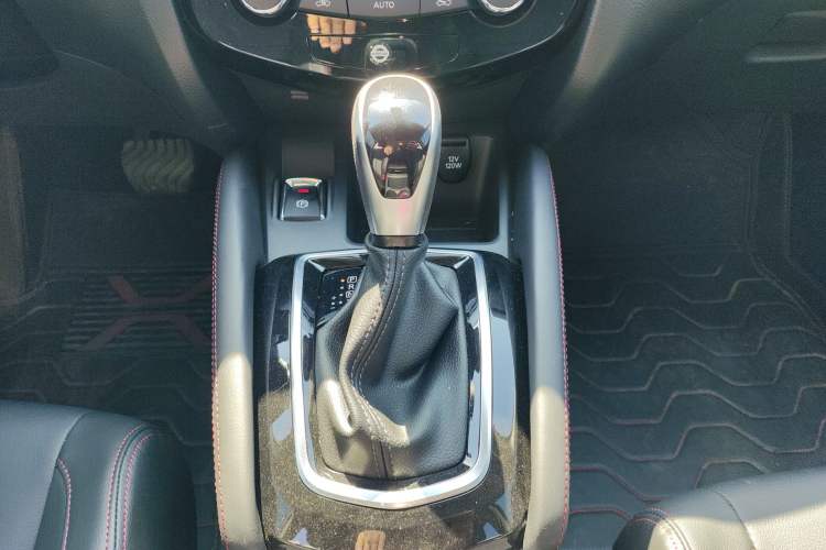 Used Nissan Qashqai 2023 Classic 2.0L CVT XV Comfort Edition
