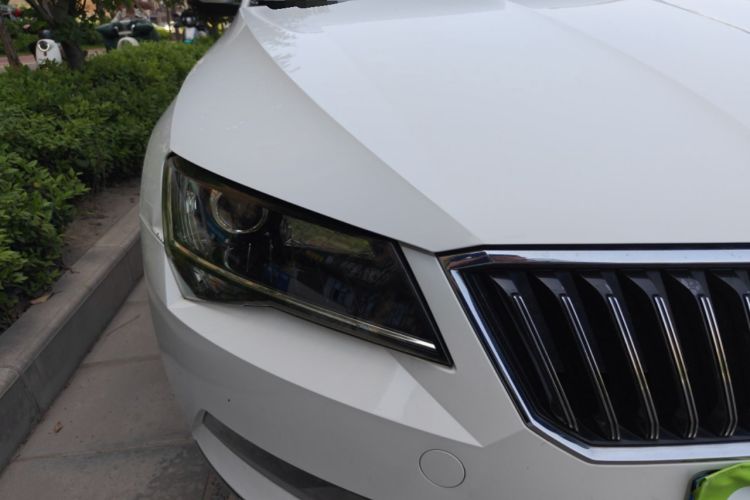 Used Skoda Superb 2016 TSI330 DSG Innovation Edition