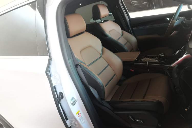 Used BYD Tang New Energy 2021 DM 2.0T Four-Wheel Drive High-Performance Luxury Model
