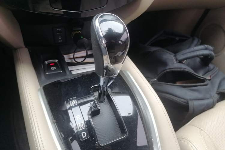 Used Nissan X-Trail 2017 2.5L CVT Luxury Edition 4WD
