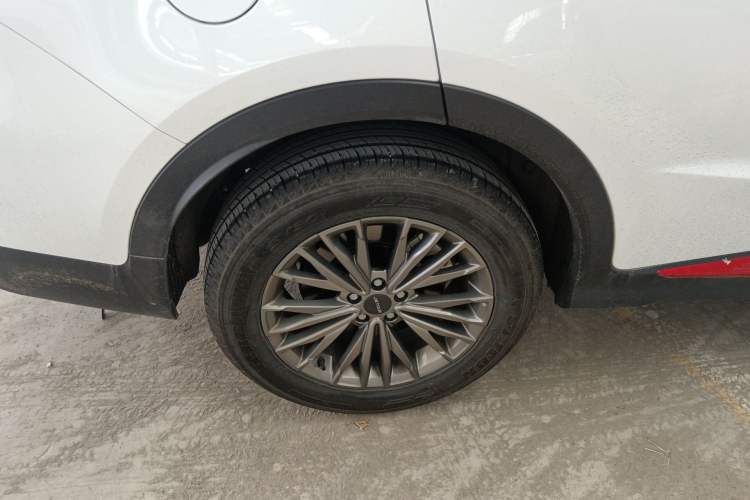 Used JETOUR X70 2023 1.5T DCT Overpass PRO+ Edition 7 Seats