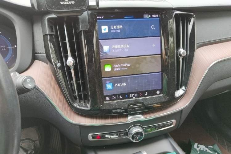 Used Volvo XC60 New Energy 2022 T8 Plug-in Hybrid All-Wheel Drive Smart Luxury Edition
