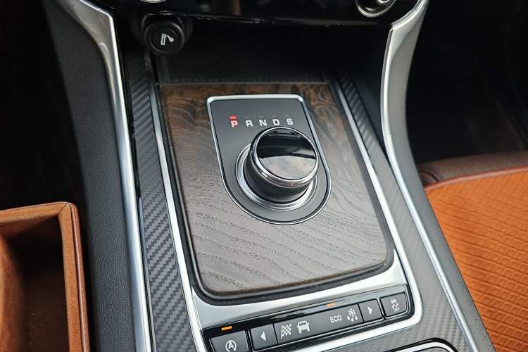 Used Jaguar XFL 2017 XFL 2.0T 240PS Luxury Edition