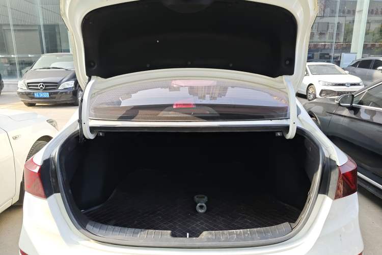 Used Kia K3 2021 Revised 1.5L CVT Fashion Edition