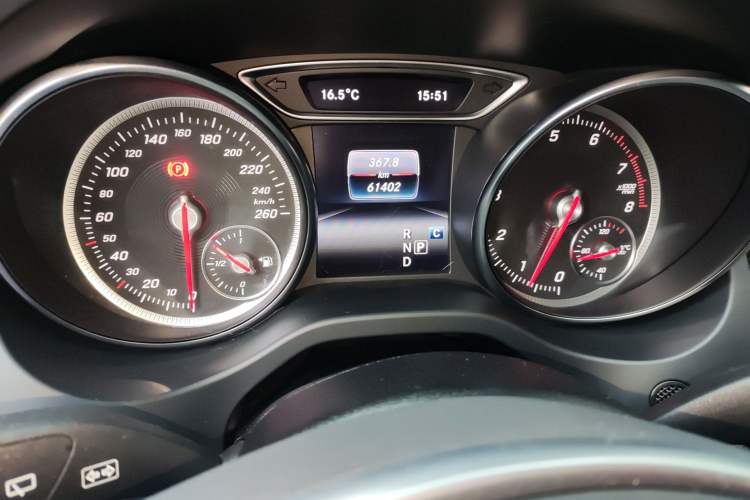 Used Mercedes-Benz GLA 2019 GLA 200 Fashion Model Instrument Cluster