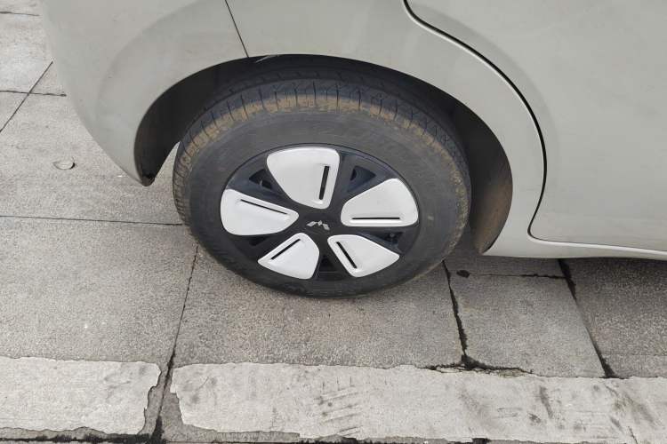 Used Wuling Hongguang MINIEV 2025 Four-Door Version Advanced Edition
