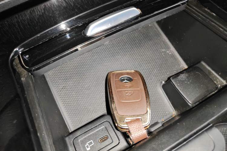 Used Mercedes-Benz GLB 2021 GLB 200 Fashion Model Vehicle Key