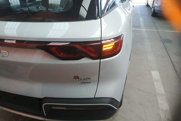 Used BYD Yuan UP 2025 Intelligent Driving Version 401 KM Dynamic Edition
