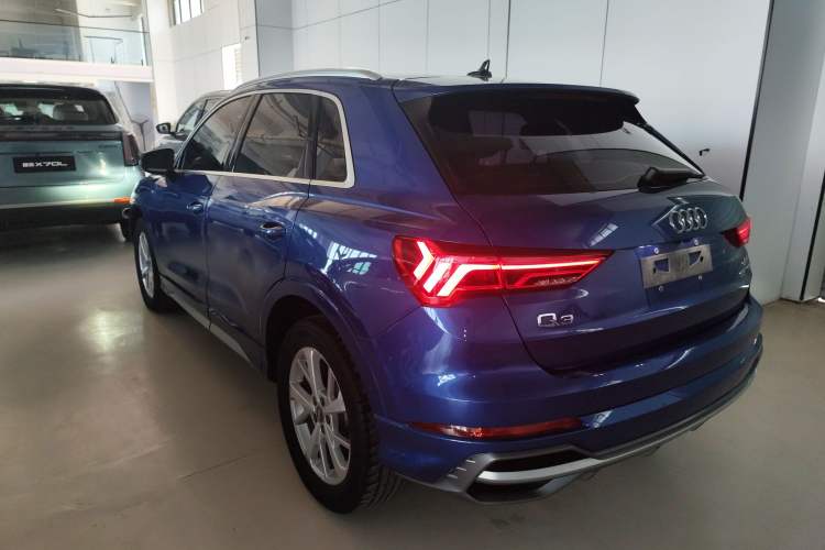 Used Audi Q3 2019 35 TFSI Advanced Dynamic Edition
