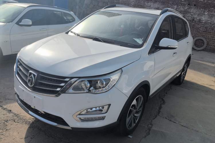 Used Baojun 560 2016 1.8L iAMT Luxury Model