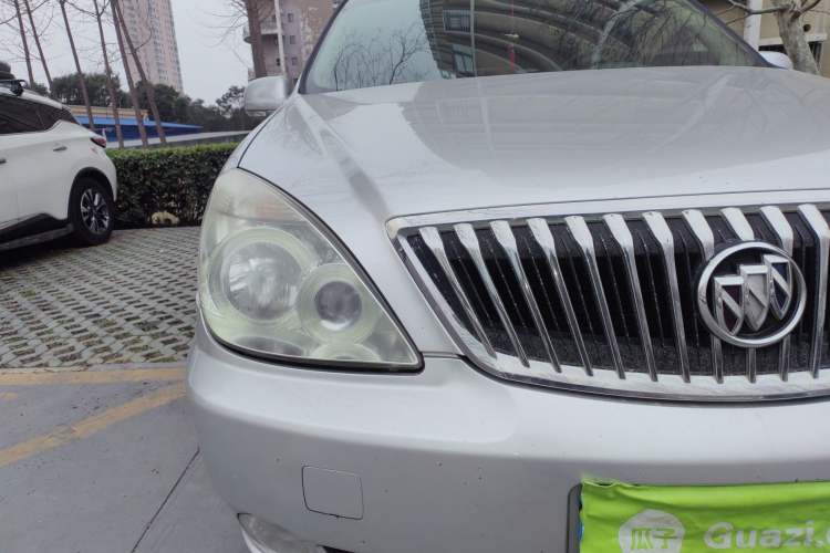 Used Buick GL8 2014 2.4L Classic Edition
