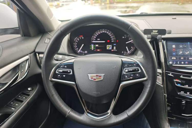 Used Cadillac ATS-L 2017 28T Fashion Edition
