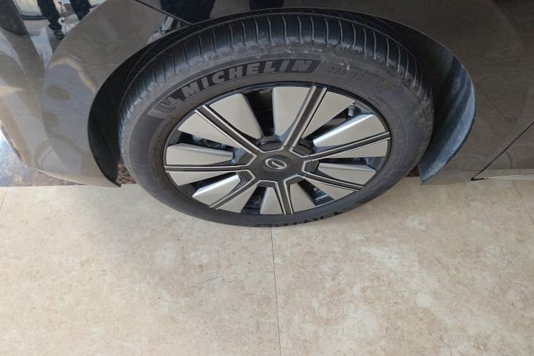 Used GAC Trumpchi E8 New Energy 2024 150km Dragon Roar Starry Night+