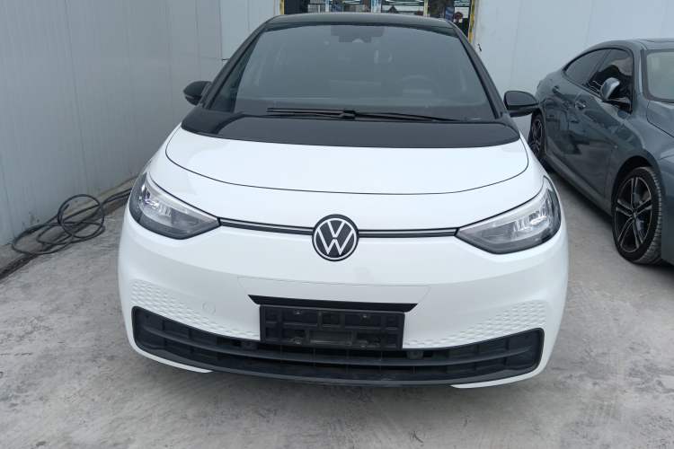 Used Volkswagen ID.3 2025 Smart Edition Outstanding Model Front