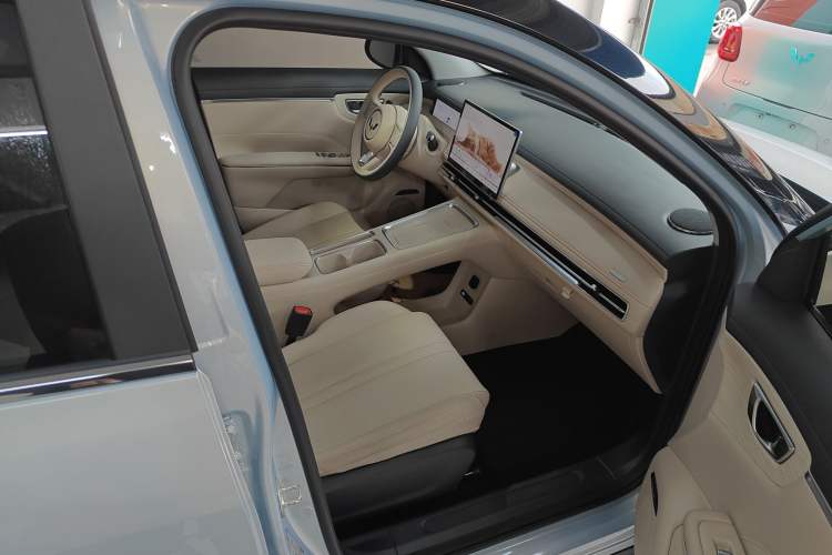 Used Wuling Bingo S 2025 Model 430km Flagship Edition
