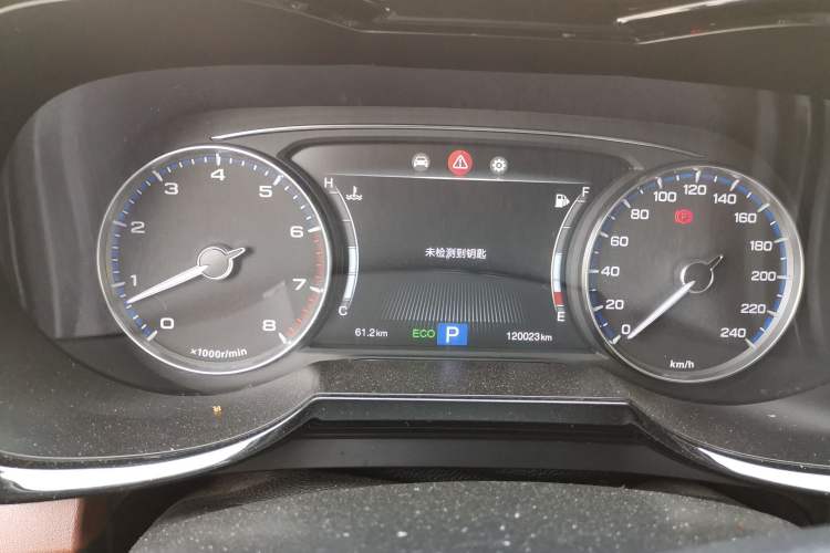 Used GAC Trumpchi GS8 2017 320T Two-Wheel Drive Luxury Smart Connectivity Version (7 Seats)