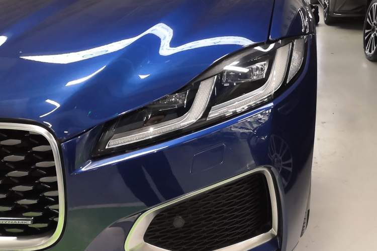 Used Jaguar F-PACE 2021 250 PS R-Dynamic S
