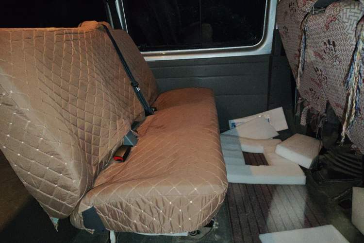 Used JMC Transit 2017 2.8T Commercial Version Short Wheelbase Mid-Roof 6/7/8-Seater JX493