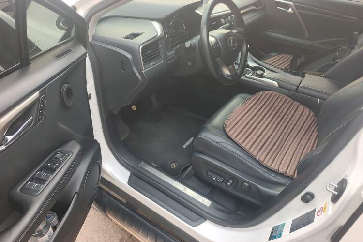 Used Lexus RX 2016 300 Two-Wheel Drive Comfort Edition China VI Standard
