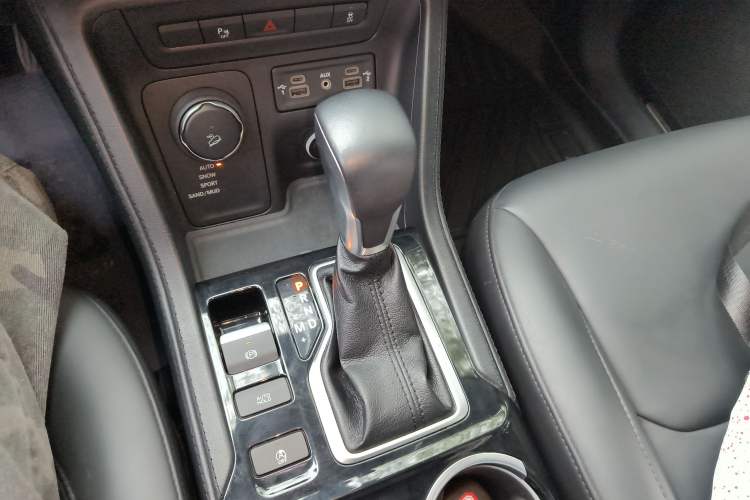 Used Jeep Commander 2018 2.0T Four-Wheel Drive Prestige Edition China V
