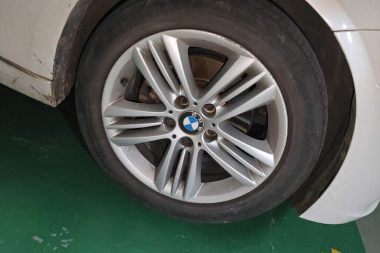 Used BMW 3 Series 2017 320Li Fashion Model
