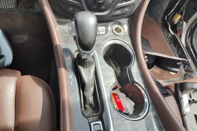 Used Buick Envision 2014 28T Four-Wheel Drive Luxury Model Gear Lever