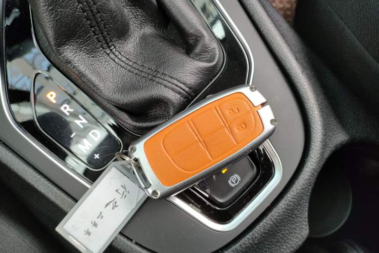 Used Jeep Cherokee 2020 2.0T Two-Wheel Drive Leading Edition