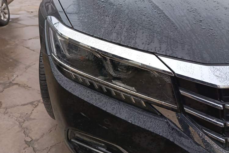 Used Volkswagen Passat 2019 330TSI Luxury Edition China VI Standard