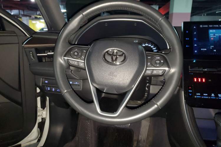 Used Toyota Avalon 2022 2.5L Luxury Edition
