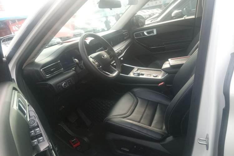 Used Ford Explorer 2023 EcoBoost 285 Four-Wheel Drive Stylish Plus Version 7 Seats