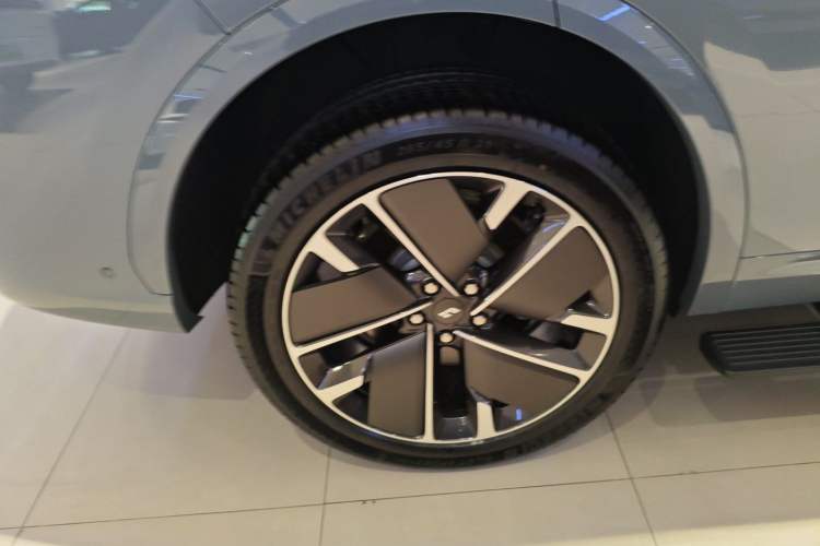 Used Li Auto L7 2025 Max Smart Refresh Edition