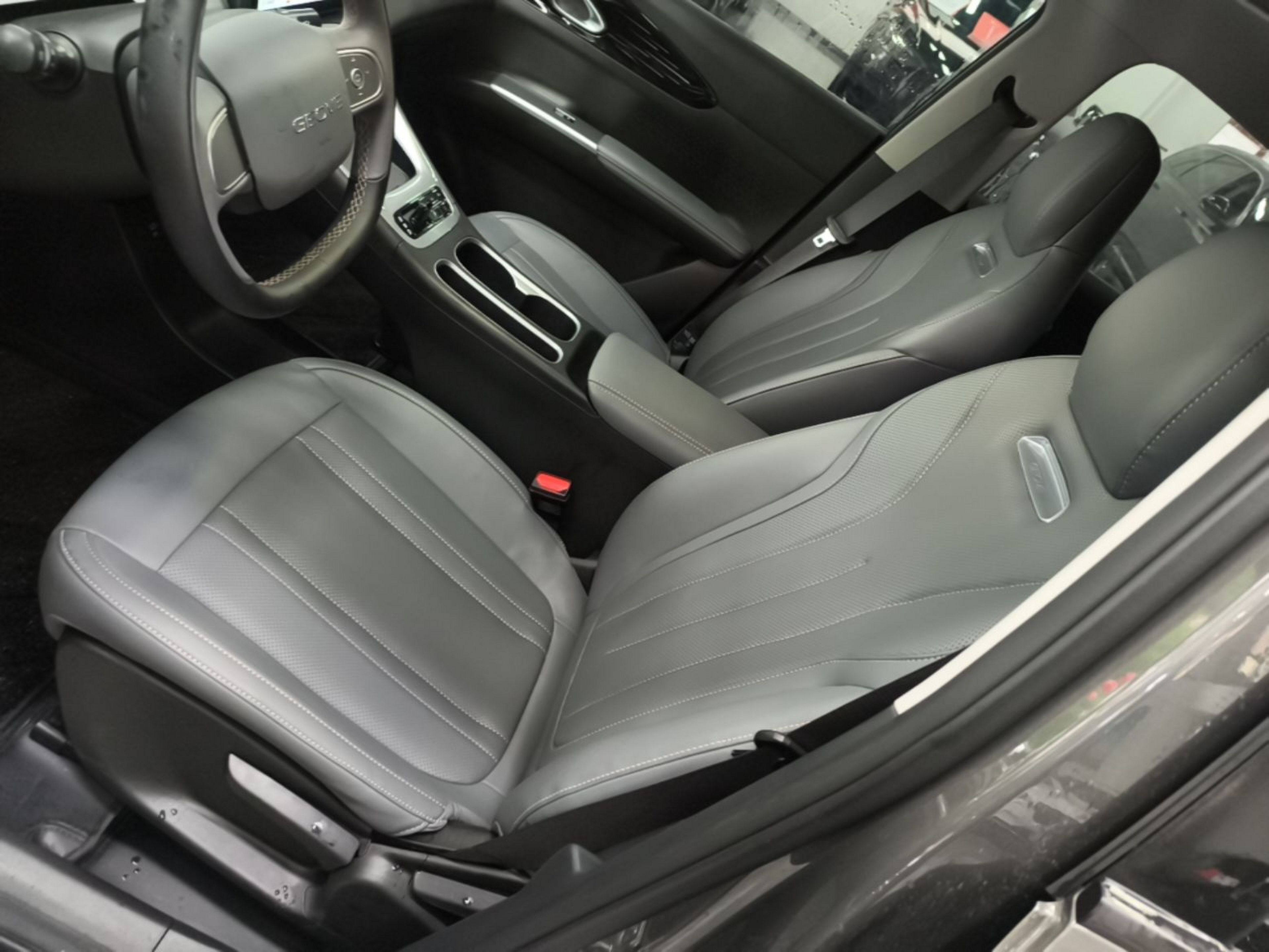Vordere Reihe im Auto