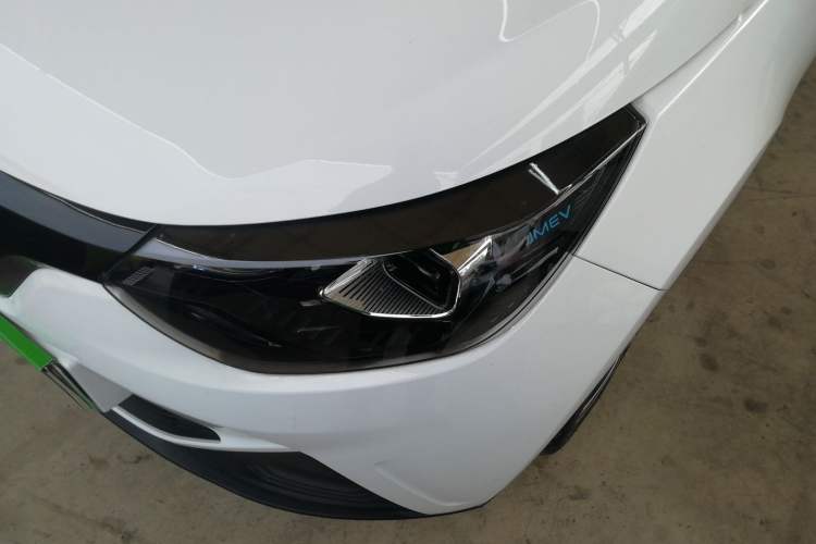 Used JMEV Xiao Qilin 2024 201km Comfort Version Left Front Headlight