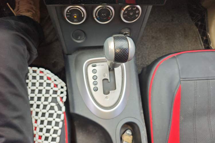 Used Nissan Qashqai 2011 2.0 XV Lea CVT 2WD
