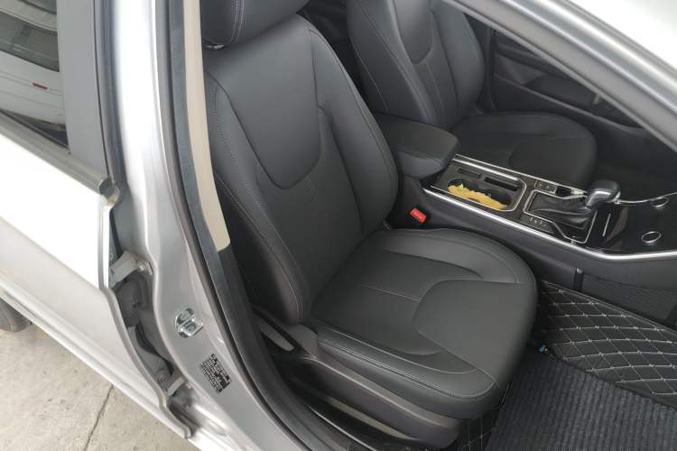 Used Chery Arrizo 5 2024 1.5L CVT Style Version Right Front Seat