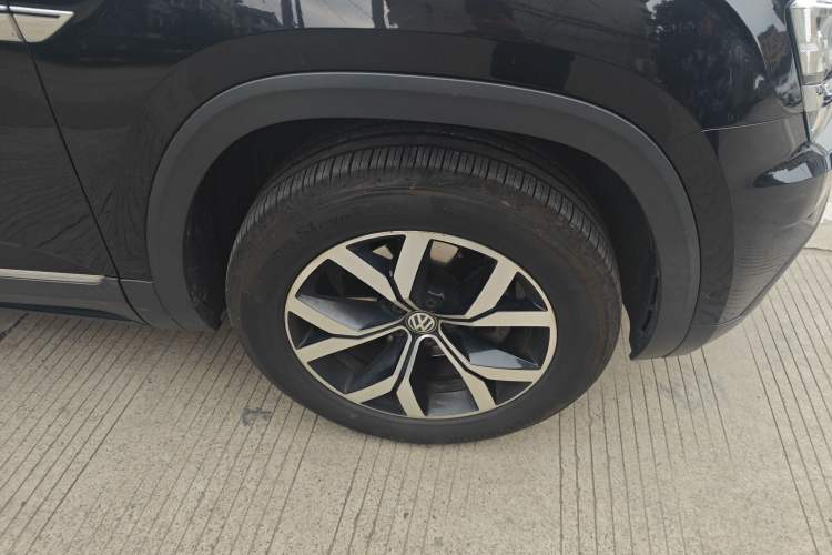 Used Volkswagen Teramont 2019 330TSI Two-Wheel-Drive Luxury Edition China V Standard
