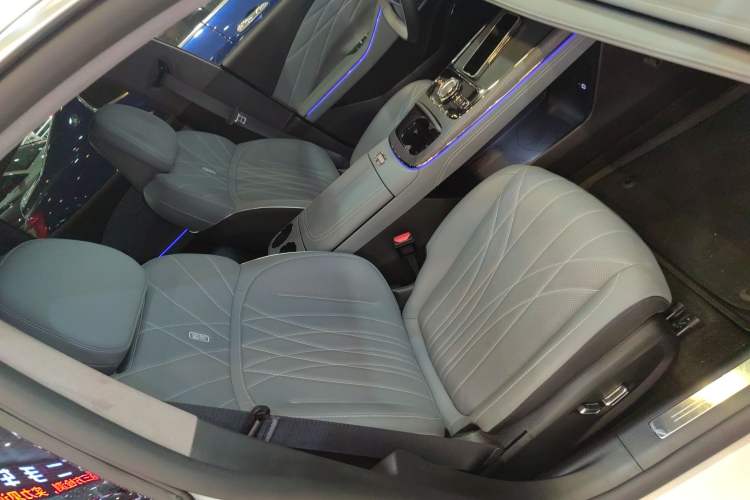 Used Geely Galaxy E8 2025 700 km Long-Range Intelligent Driving Version
