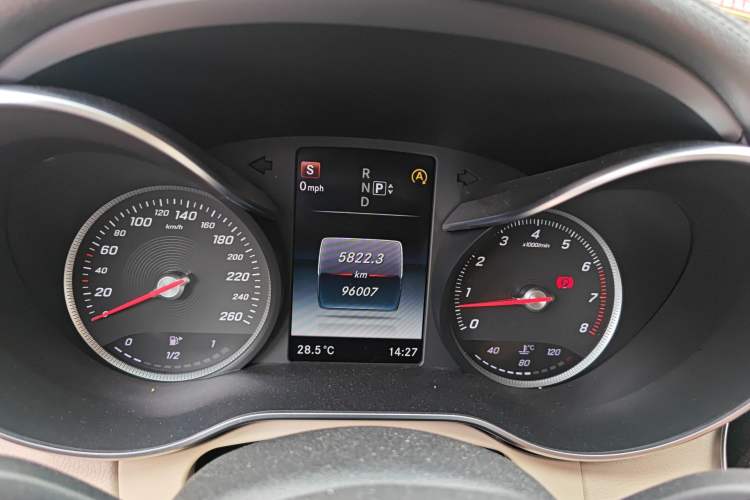 Used Mercedes-Benz C-Class 2015 C 300 L Sport Edition Instrument Cluster