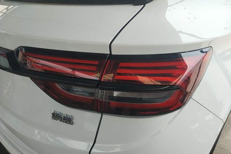 Used Geely Auto Coolray 2021 1.4T DCT Platinum Edition
