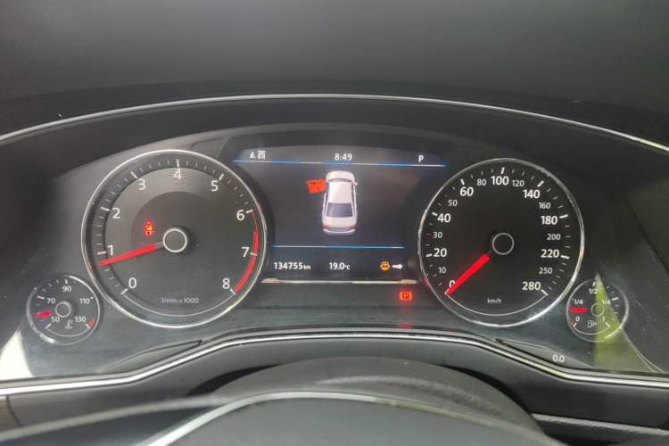 Used Volkswagen Phideon 2018 Revised Version 380TSI Two-Wheel Drive Business Edition Instrument Cluster