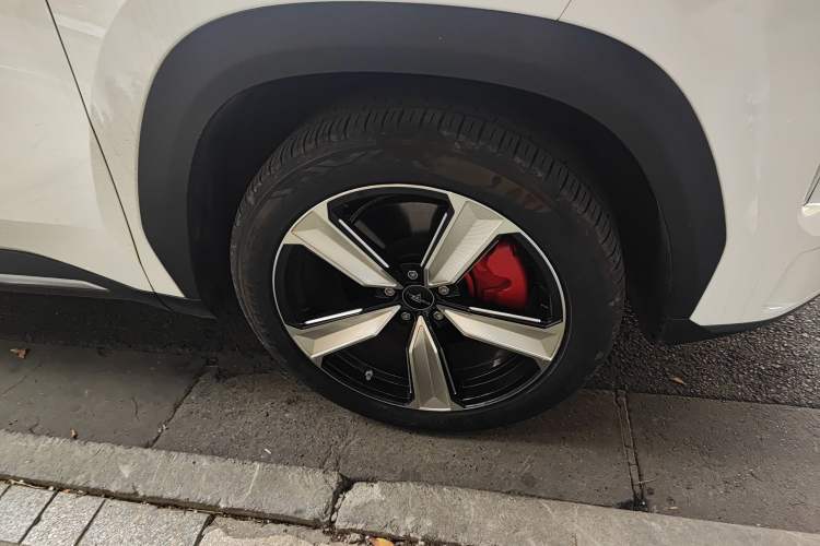 Used Geely Galaxy L7 2023 1.5T 115 km Starship