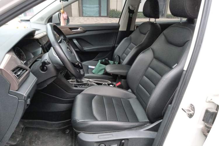 Used Volkswagen Tharu 2021 280TSI Two-Wheel-Drive Luxury Plus Edition