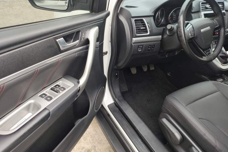 Used Haval M6 2019 1.5T Manual Two-Wheel Drive Elite Version China VI Standard