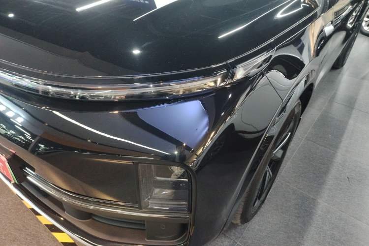 Used Li Auto L8 2023 Pro Model