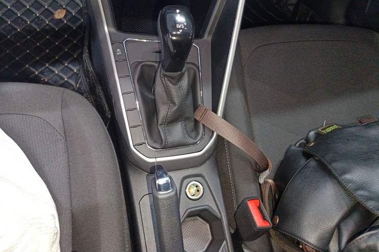 Used Volkswagen Polo 2019 Plus 1.5L Automatic Panoramic Enjoyment Edition Gear Lever